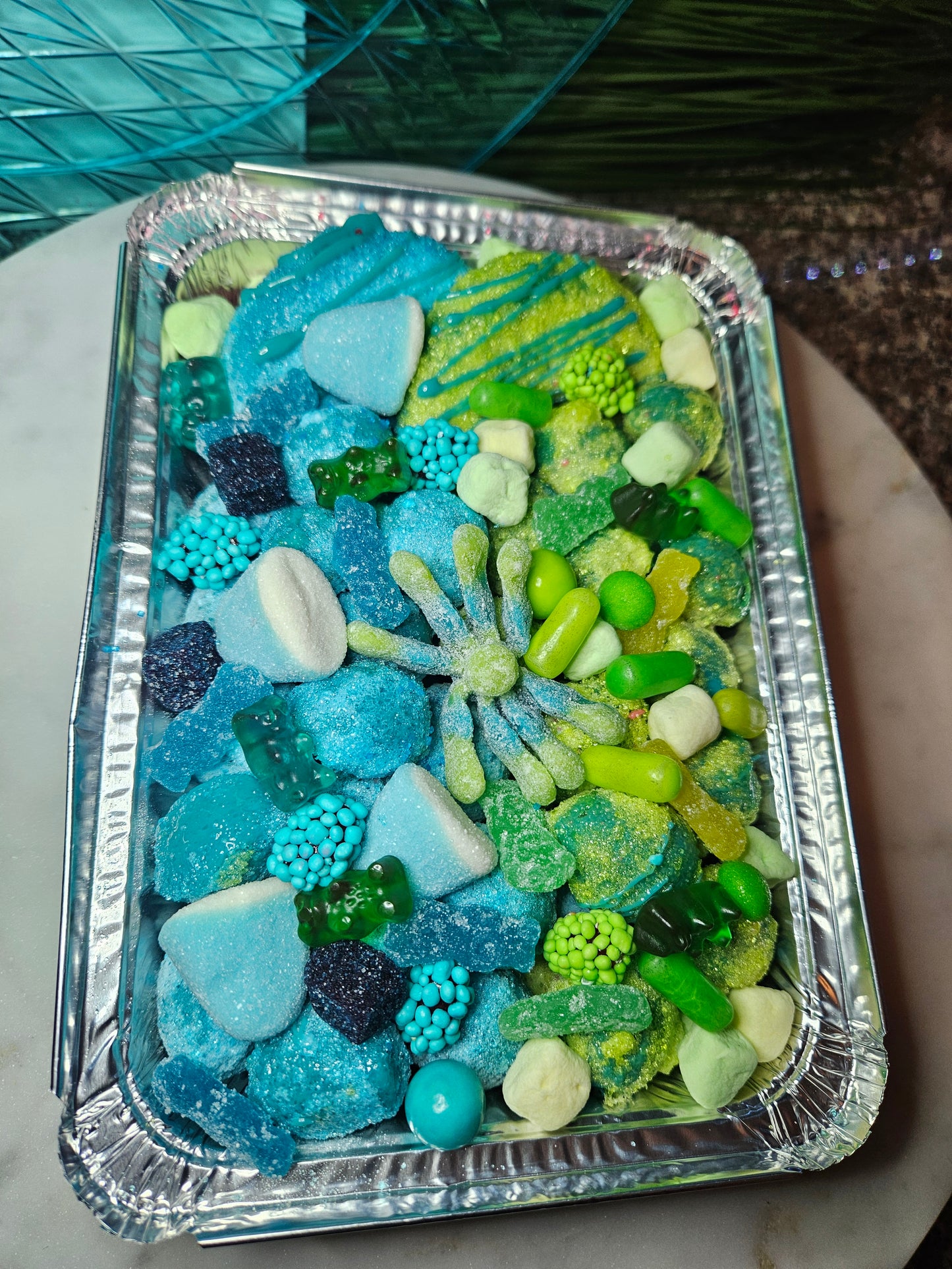 MEDIUM BLUE RAZZ Mixed Tray