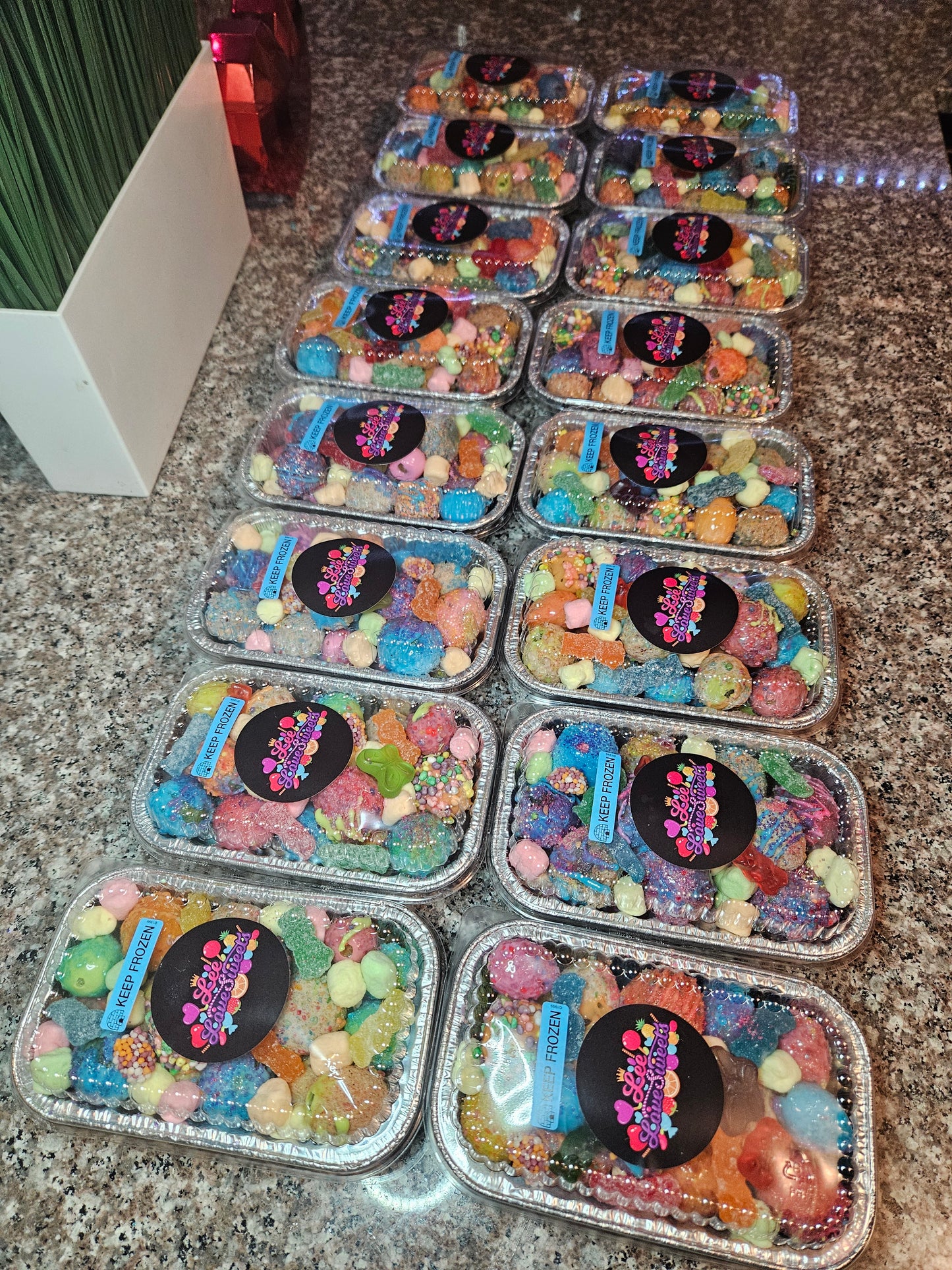 CUSTOM PARTY TRAYS & BUNDLES CONSULTATION